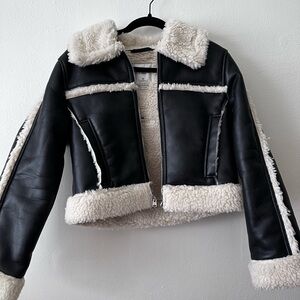 A&F Women's Black and Cream Shearling Leather Jacket
